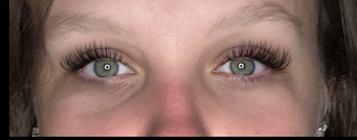 Glowy Lash AI preview